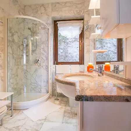 Veranda Di * Menaggio