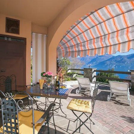 Veranda Di * Menaggio