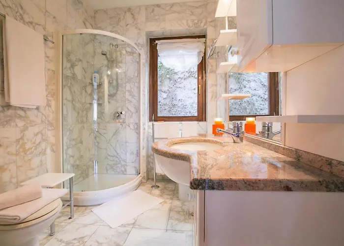 Veranda Di * Menaggio