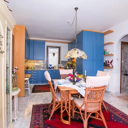 아파트 Veranda Di 메나지오